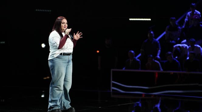 o concurenta virala pe tiktok vine duminica in platoul x factor ca sa continue o discutie cu jurata delia