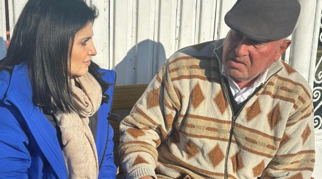 lavinia sandru a pornit in caravana romania reala campania care aduce politica mai aproape de oameni
