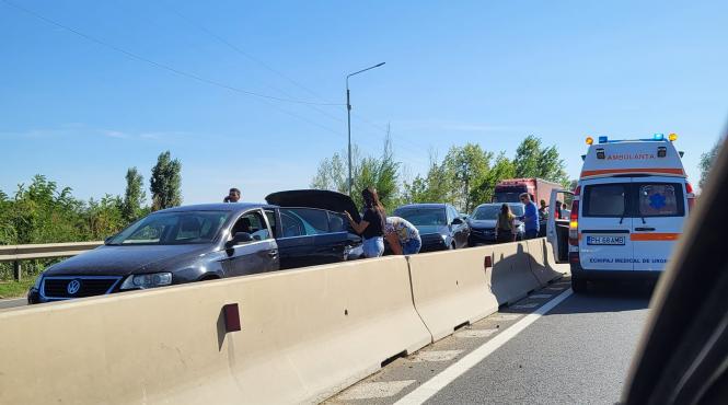 accident carambol sapte masini a2 polei