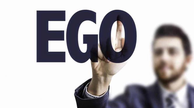 egocentrism creier informatii noi insine