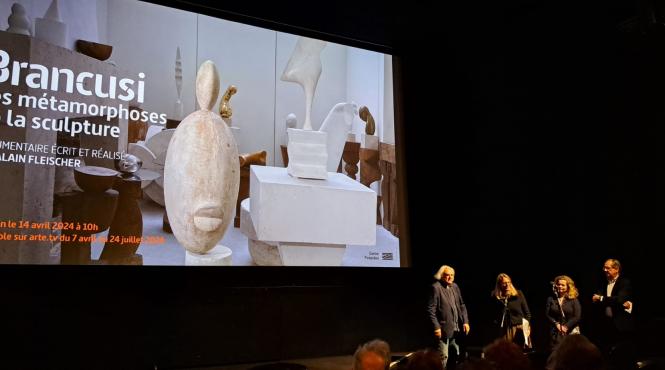 documentarul brancusi les metamorphoses de la sculpture proiectat in sala mare a icr