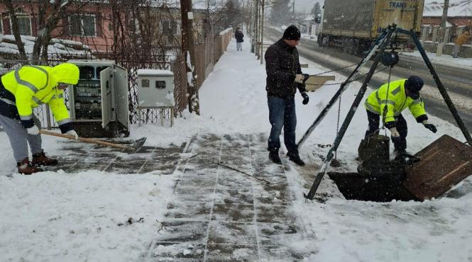 pericol canalizare deseuri blocare reteaua publica decolmatare