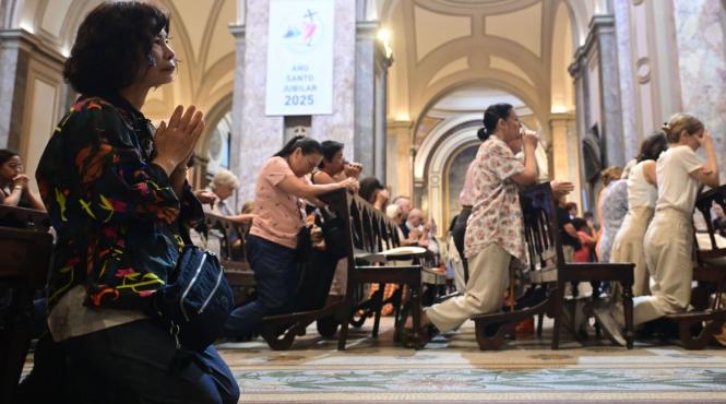 papa francisc stare critica catolici capatai tata moarte