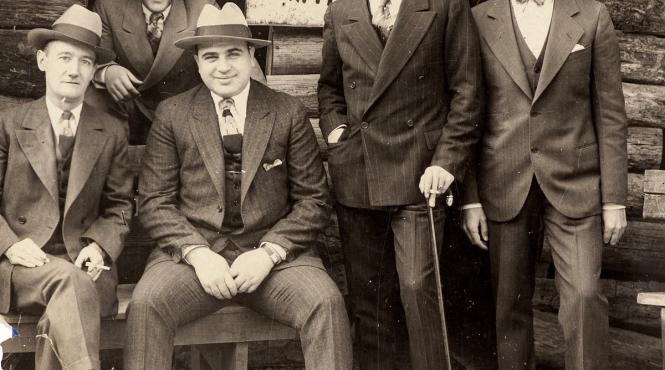 greu comparatie trump nero al capone