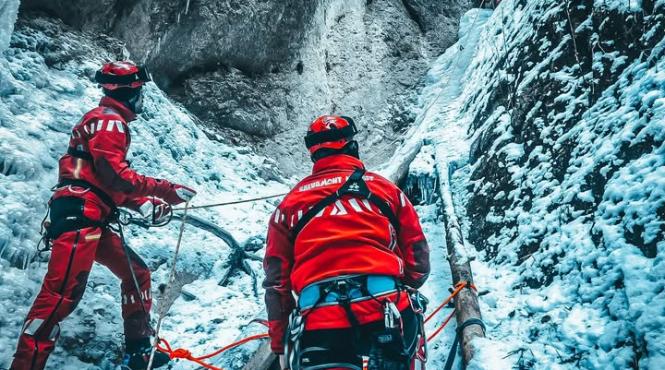 cautari disperate munti turisti disparuti ceahlau 3 ucraineni muntii maramuresului