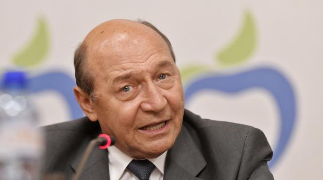 basescu georgescu democratie
