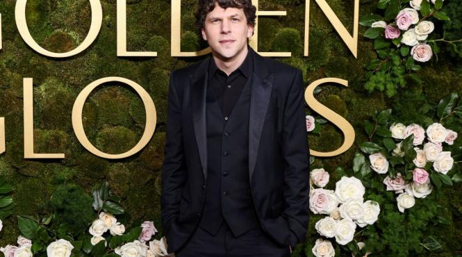 actorul jesse eisenberg luat cetatenie poloneza