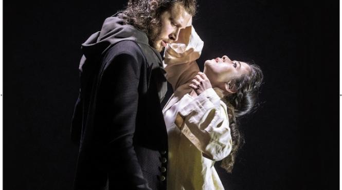 bank ban un spectacol monumental al teatrului national din budapesta pe scena tnb