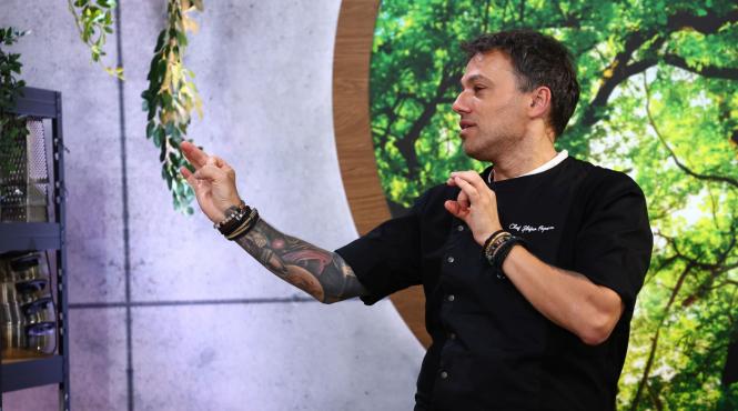 diseara amuleta culmineaza cu discutii aprinse intre jurati iar in auditii intra un concurent de origine romana care a fost chef in mai multe restaurante cu stele michelin