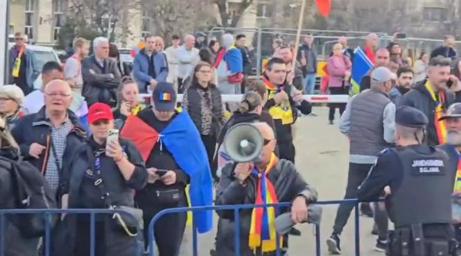 piata constitutiei miting sustinere calin georgescu