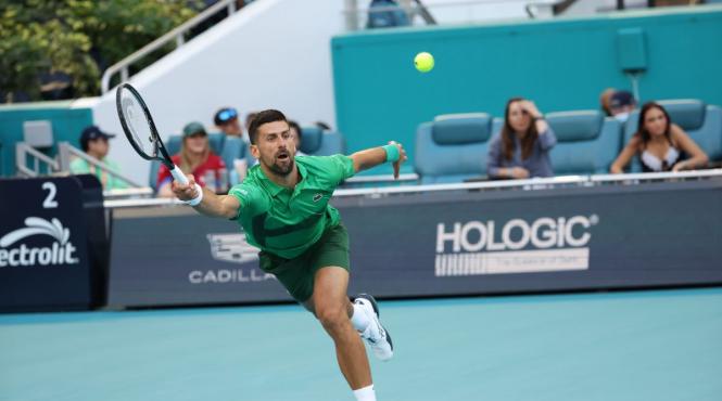 djokovic finala miami open vrea al 100 lea titlu din cariera