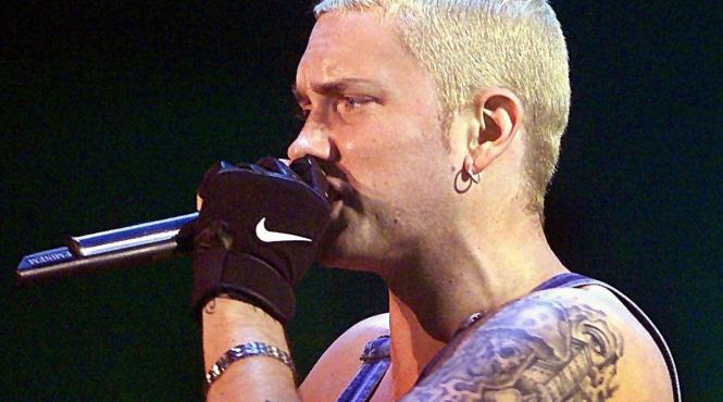 eminem a devenit bunic fica sa nascut un baiat