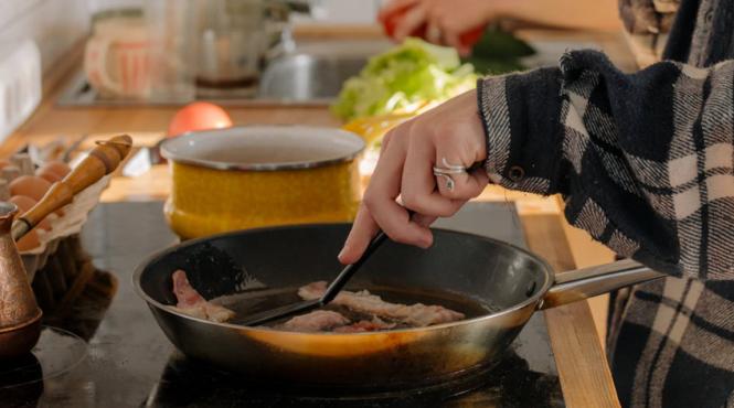 diferentele dintre plitele incorporabile pe gaz si cele electrice