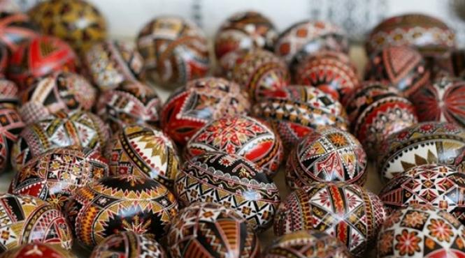 oul simbolul fecunditatii si al formei desavarsite