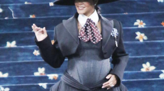 rihanna insarcinata treilea copil tata a ap rocky