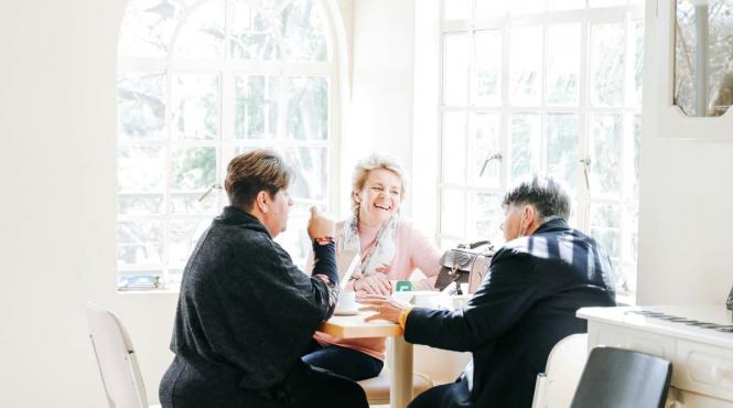 sinuratate prieteni vechi sanatate mintala