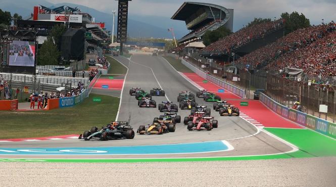 marele premiu de formula 1 al spaniei se vede duminica de la 16 00 la antena 1 si pe antenaplay ana bodea si valentin butnaru traiesc live experienta formula 1