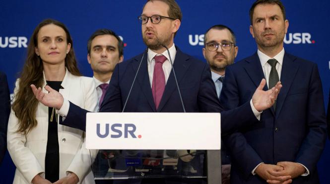 alegeri usr dominic fritz cetatenie