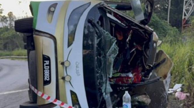 accident cumplit autocar transport studenti cel putin 15 morti