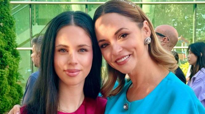 andreea marin stefan banica fotografiat absolvirea fiicei lor violeta