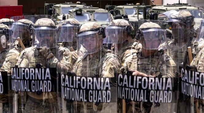 trump declara stare de urgenta in los angeles eliberam orasul de dusmani straini e invazie