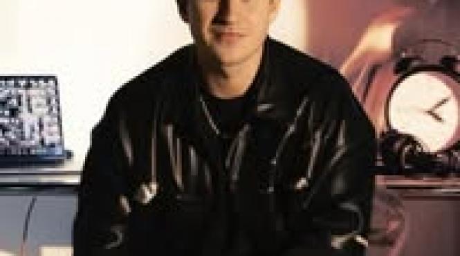 neversea kapital john summit paul kalkbrenner