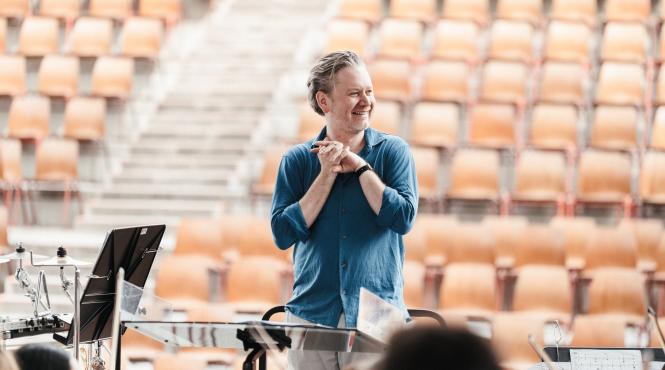 imperialul de beethoven si doi invitati britanici la inchiderea de stagiune a orchestrei de camera radio