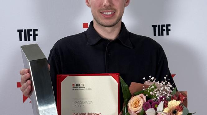 filmul britanic pamant strain a castigat trofeul transilvania la tiff 2025