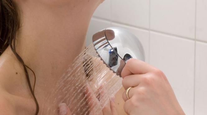 greseala dus piele dermatologi exfoliere