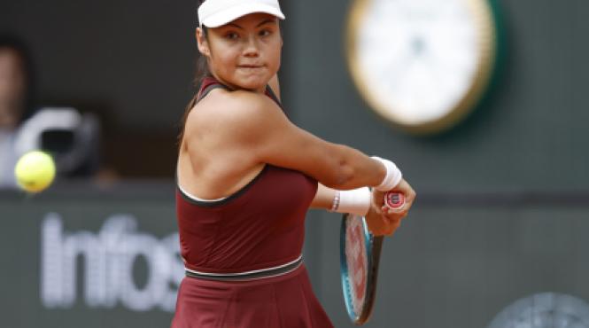 cuplul verii tenis zvonuri fierbinti emma raducanu carlos alcaraz wimbledon