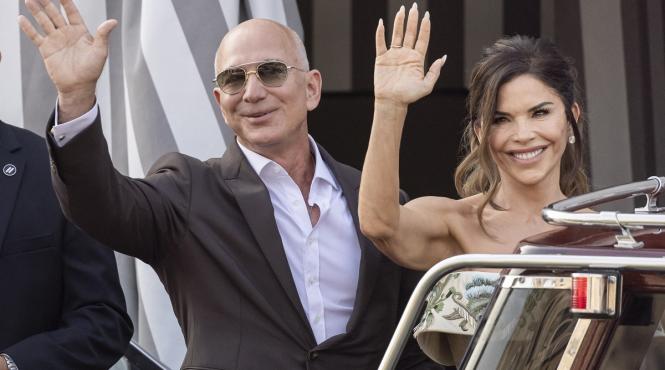 prima petrecere de la nunta lui jeff bezos din venetia stricata furtuna