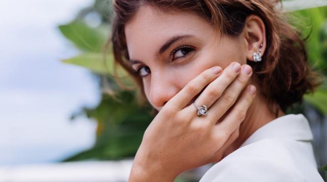 cum sa alegi cerceii pentru par scurt mediu sau lung