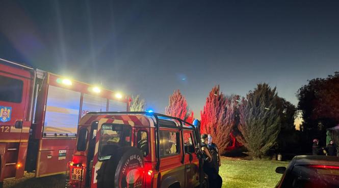 pompierii romani flacari franta