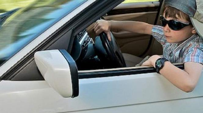 copil autoturism voia