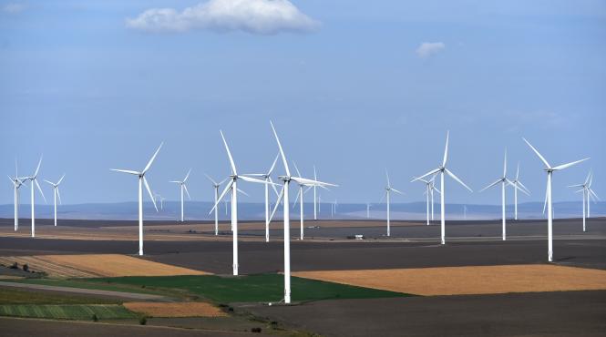 acces la energie din grija pentru oameni si mediu