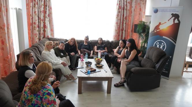 au pierdut tot din cauza drogurilor dar acum lupta sa si ia viata inapoi campania antidrog constient nu dependent a fundatiei dan voiculescu la centrul de fete teen challenge