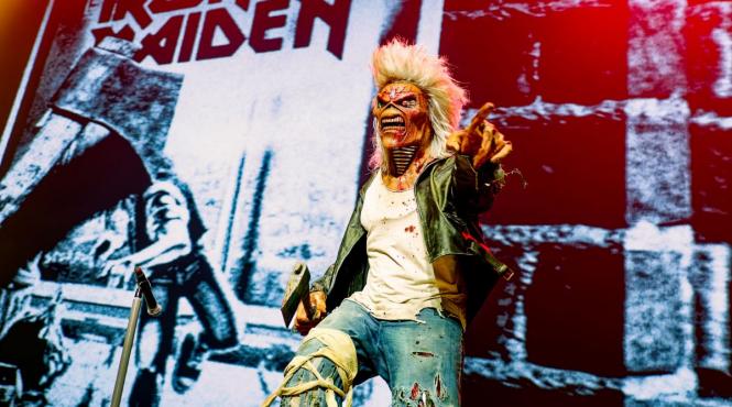 solist heavy metal iron maiden paul mario day a murit cancer