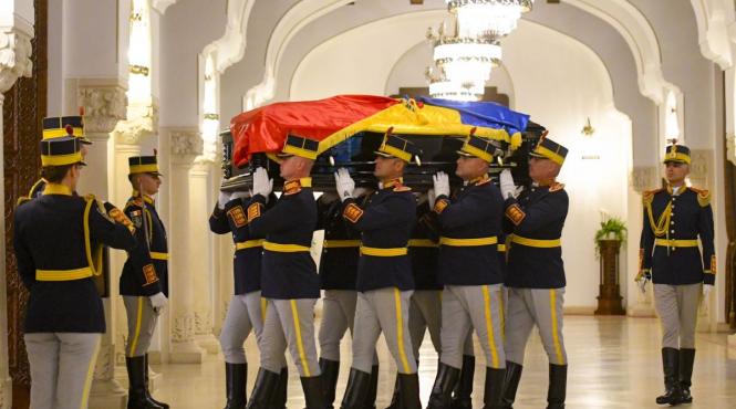 drapelul romaniei berna 7 august 2025 obligatii restrictii zile doliu national