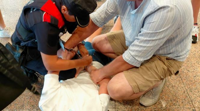 jandarm roman ionut boicu fugar barcelona concediu