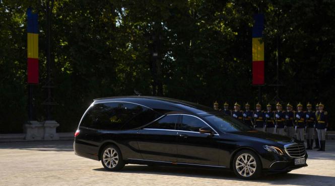 funeralii stat ion iliescu tabere