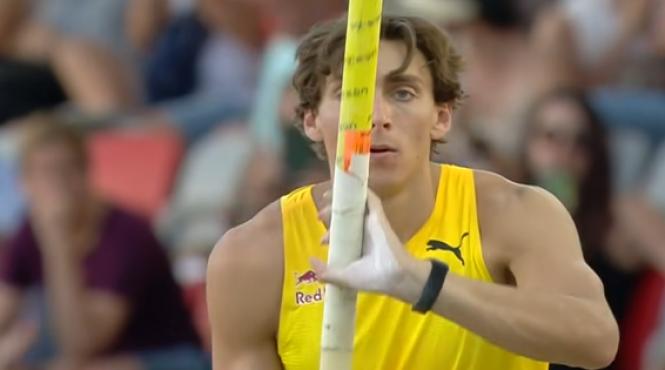 mondo duplantis nou record mondial la saritura cu prajina
