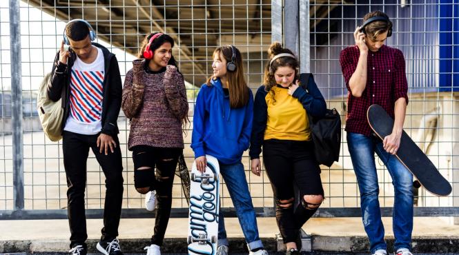 back to school fii cel mai la moda elev al semestrului care urmeaza