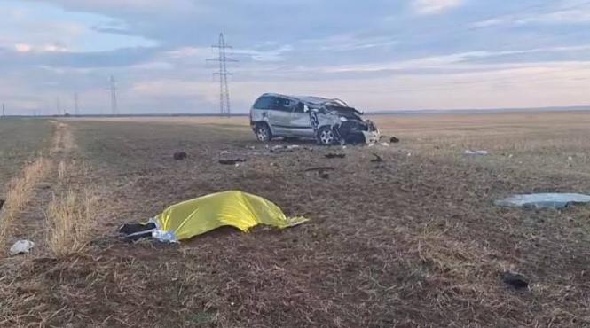 un sofer a murit la recea dupa ce a sarit cu masina in sant si s a rasturnat
