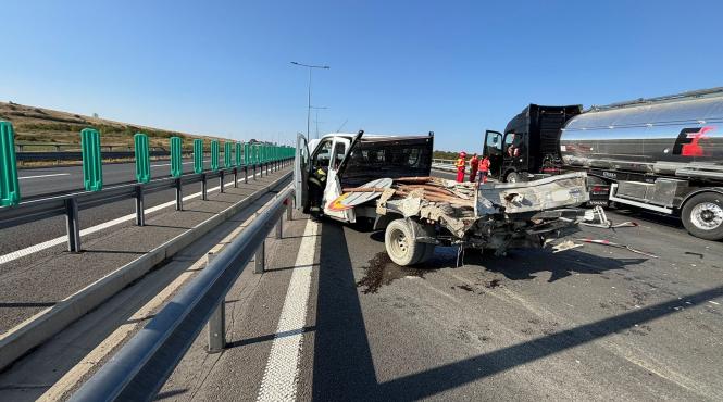 accident autostrada a1 sibiu deva morti tir boita