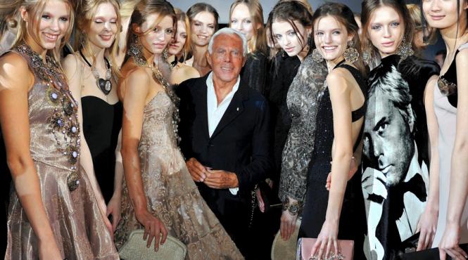 regele s a stins mesaje sfasietoare dupa moartea lui giorgio armani