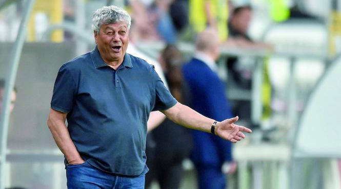 lucescu meci canada campionat mondial