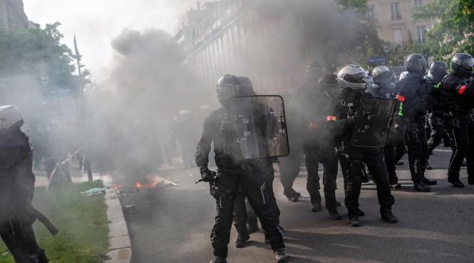 franta blocata proteste masive