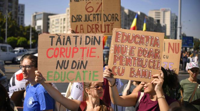 profesori ocde salarii europa