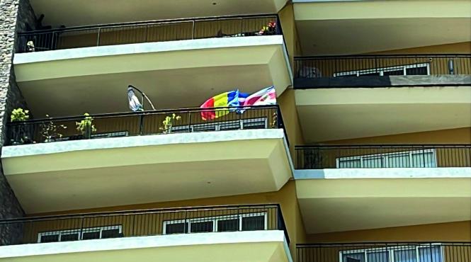 costa rica tricolor etaj balcon
