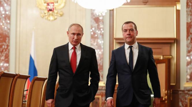 cadoul lui putin ziua medvedev gura mare